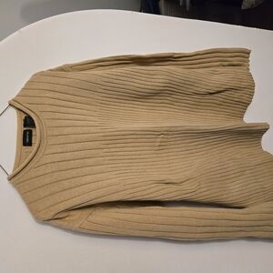 Banana Republic Beige Ribbed Sweater